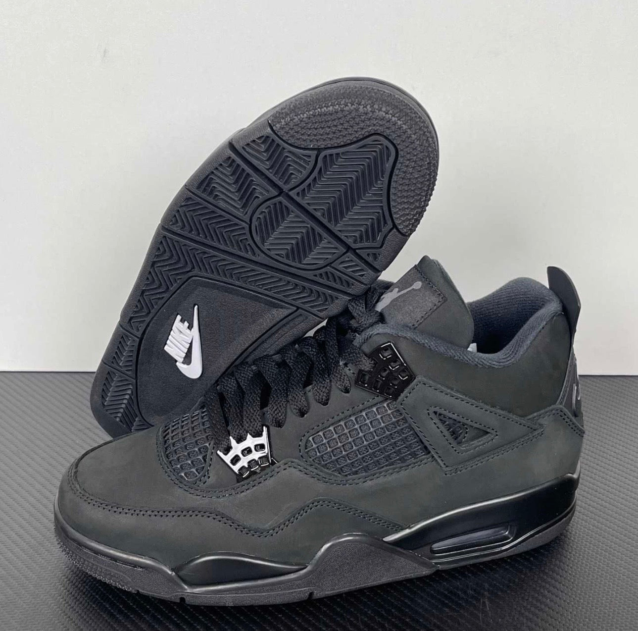 Jordan 4 Black cats